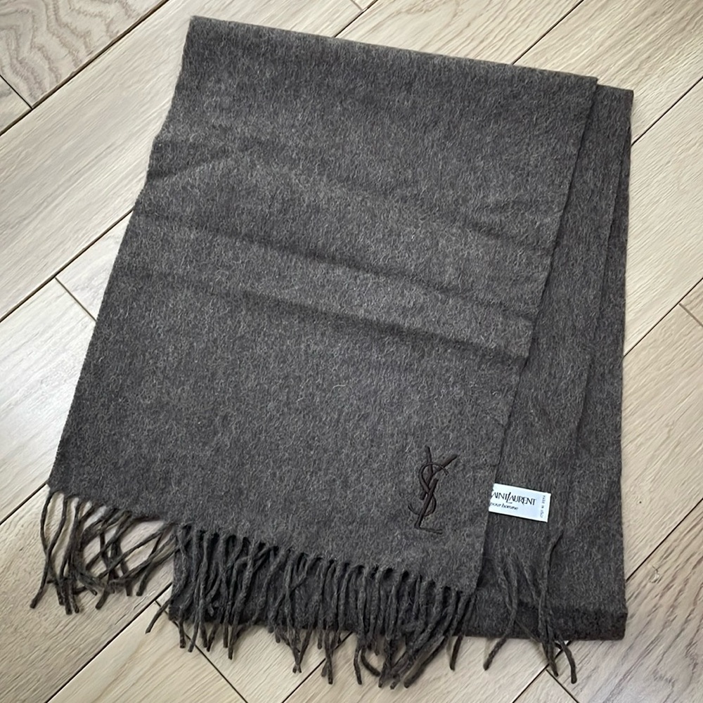Authentic New YSL Yves Saint Laurent wool brown scarf